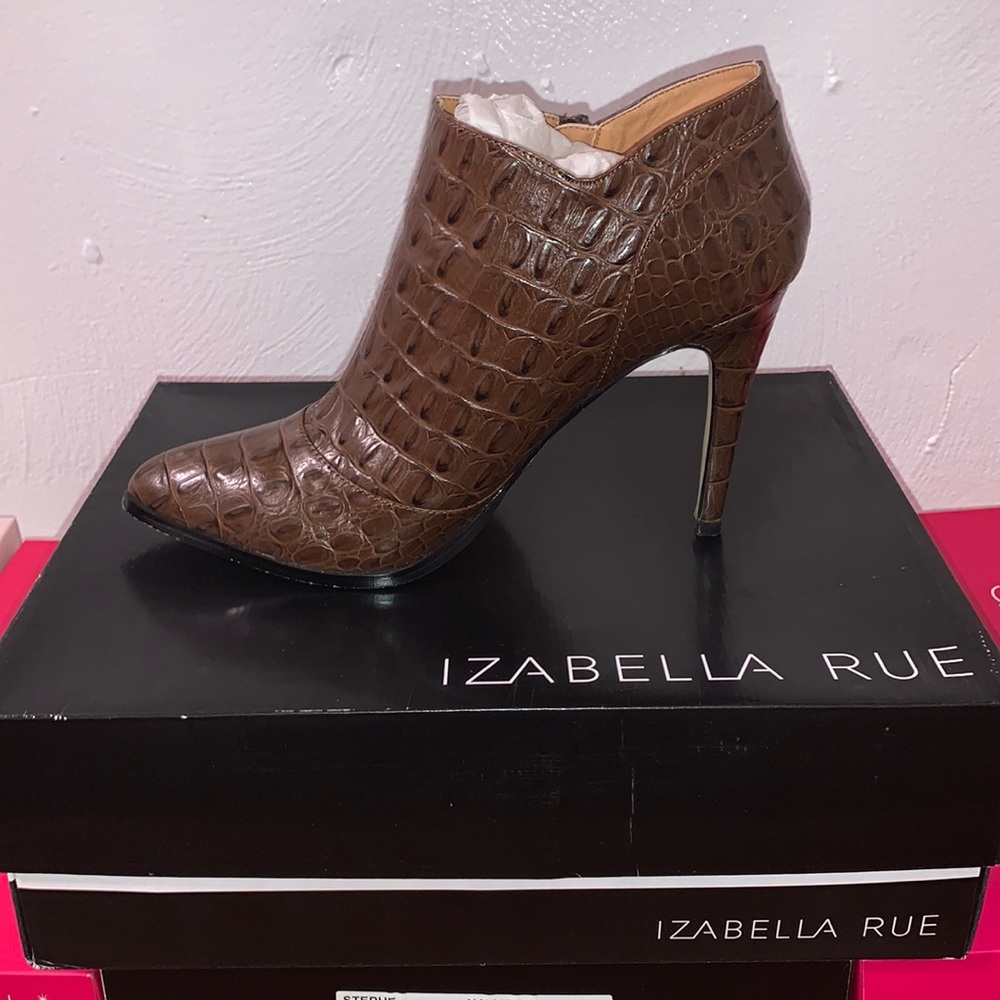 Brown Alligator Skin Booties